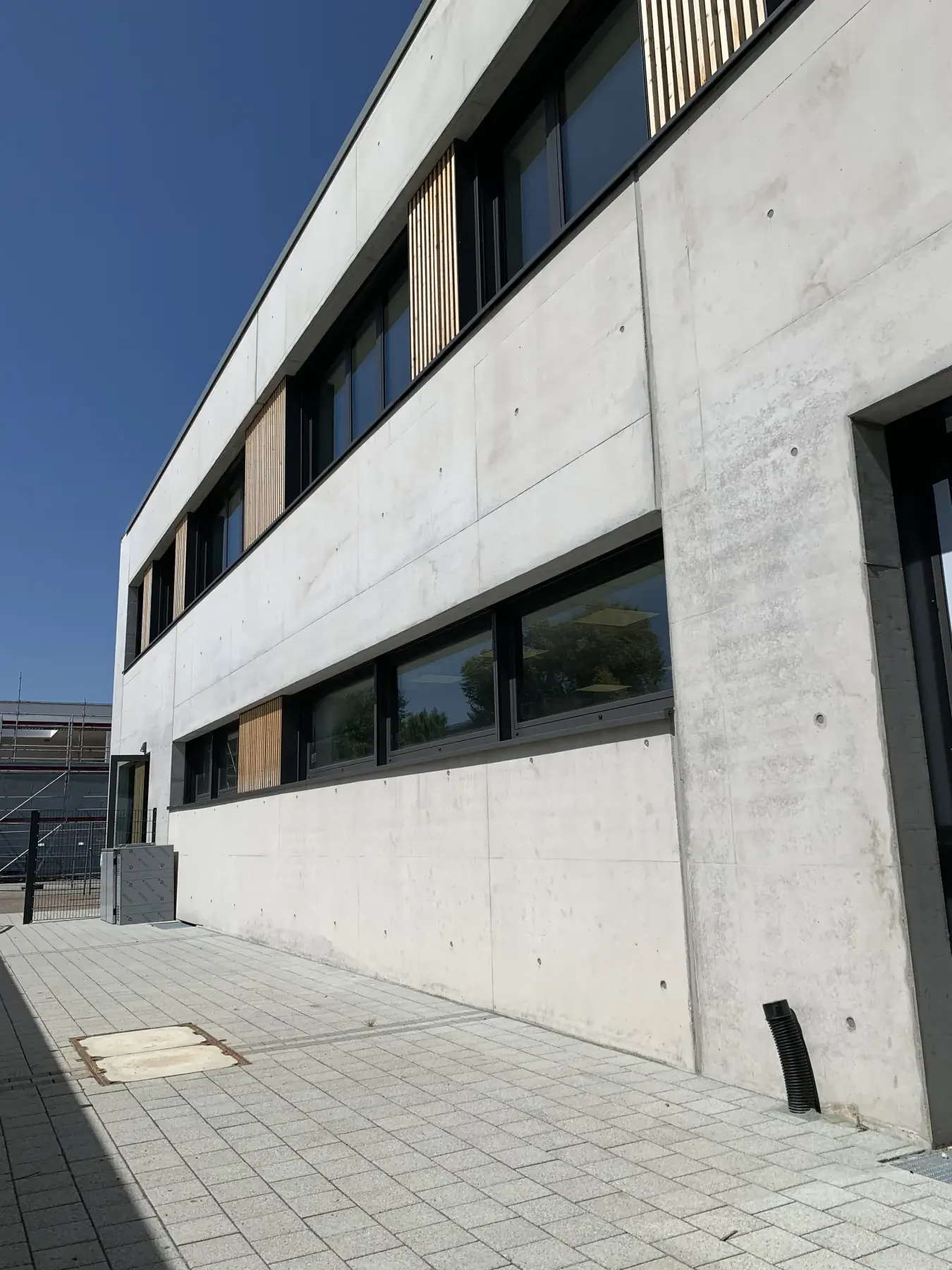 Sichtbeton-Untersicht der Norbertschule Münster